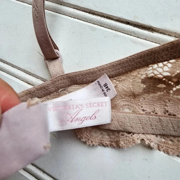 VICTORIA'S SECRET ANGELS Nude Beige BRA WOMENS SIZE 34B Lace Lightly Padded - Picture 6 of 12